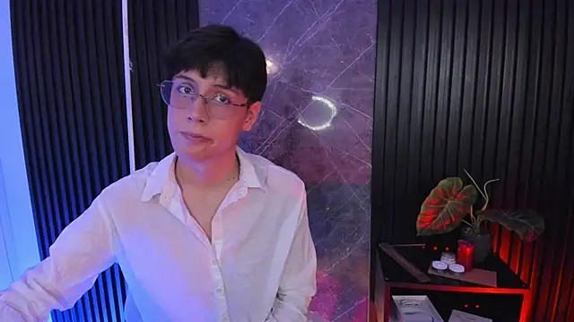 luixdust  online show from 27, 11, 2025