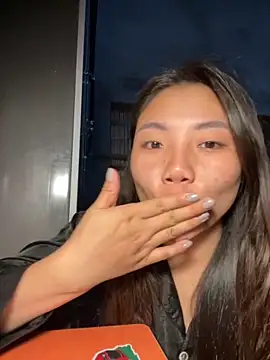 D2sweet online show from 31, 10, 2025