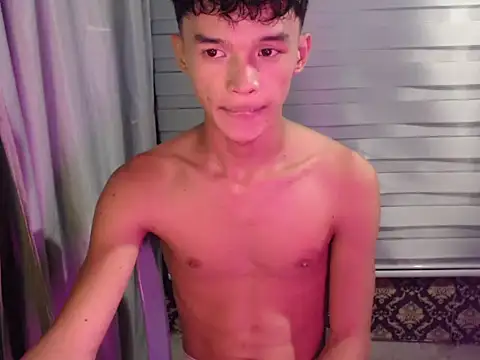 Snapshot of Daqt_15 chatting on 18, 12, 2025 Daqt 15 online show from 18, 12, 2025