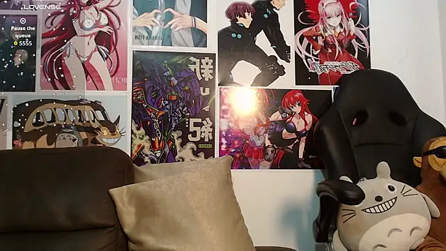 Cleogh  online show from 24, 9, 2025