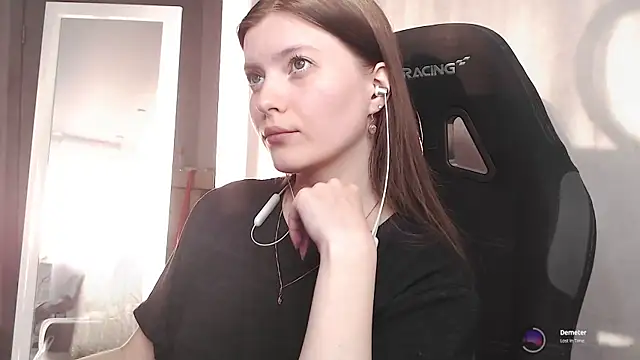 Snapshot of cute_elfy_ chatting on 21, 9, 2025 cute elfy online show from 21, 9, 2025