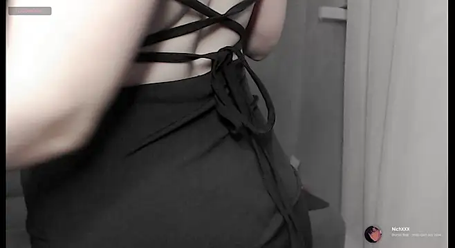 Snapshot of cute_elfy_ chatting on 9, 11, 2025 cute elfy online show from 9, 11, 2025