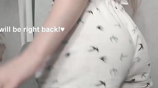 Snapshot of cute_elfy_ chatting on 11, 11, 2025 cute elfy online show from 11, 11, 2025