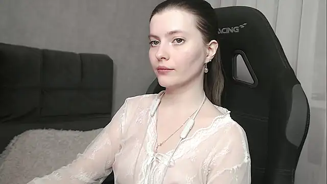 Snapshot of cute_elfy_ chatting on 12, 11, 2025 cute elfy online show from 12, 11, 2025