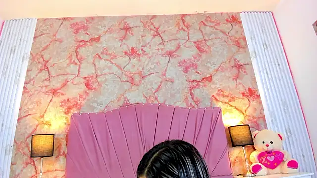 Wonderkloe  online show from 28, 3, 2026