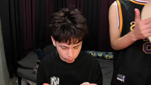 hotfreshdior online show from 8, 2, 2026