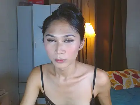 Snapshot of kittygurl124 chatting on 28, 9, 2025 kittygurl124 online show from 28, 9, 2025