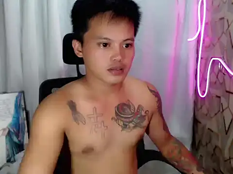 Snapshot of urhotfucker13 chatting on 5, 7, 2026 urhotfucker13 online show from 5, 7, 2026