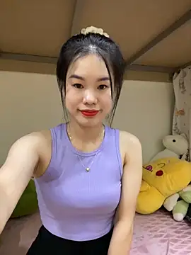 Snapshot of Baby-ladytits2025 chatting on 26, 9, 2025 Baby-ladytits2025 online show from 26, 9, 2025