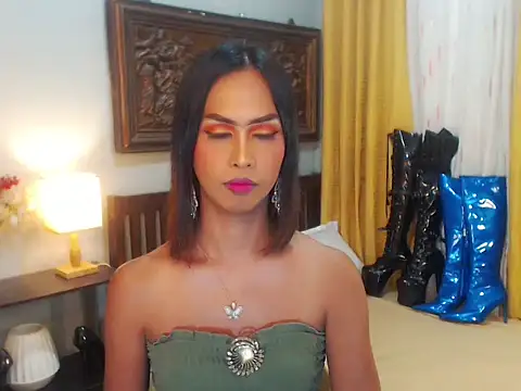 Nathalieheartt online show from 23, 9, 2025