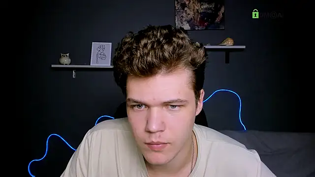 Snapshot of lucas_long_ chatting on 25, 9, 2025 lucas long online show from 25, 9, 2025