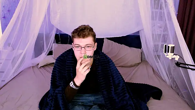 Snapshot of lucas_long_ chatting on 2, 10, 2025 lucas long online show from 2, 10, 2025