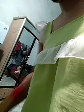 Snapshot of Harmony92 chatting on 3, 11, 2025 Harmony92 online show from 3, 11, 2025