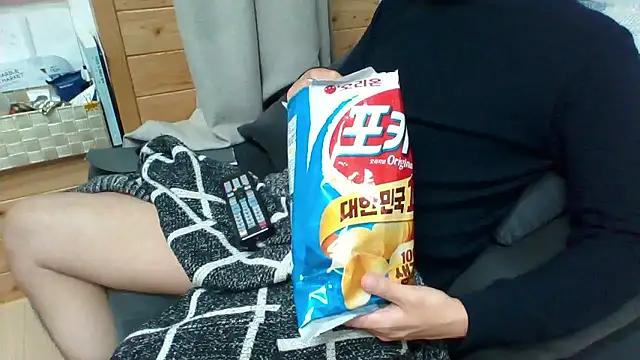  kinggun  online show from 19, 3, 2026