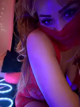 Snapshot of Miss_June666 chatting on 12, 7, 2026 Miss June666 online show from 12, 7, 2026