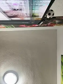 Snapshot of aavrdvh33 chatting on 31, 10, 2025 aavrdvh33 online show from 31, 10, 2025