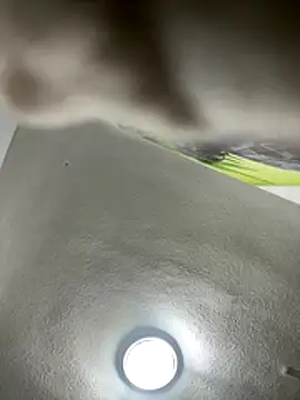 Snapshot of aavrdvh33 chatting on 6, 11, 2025 aavrdvh33 online show from 6, 11, 2025