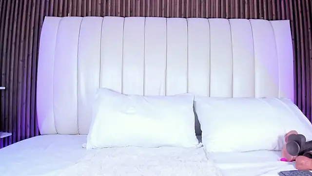 SandraMilerr online show from 13, 2, 2026