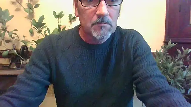 Snapshot of nastro1967 chatting on 24, 11, 2025 nastro1967 online show from 24, 11, 2025