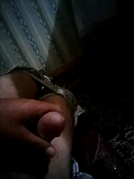 Snapshot of elik555 chatting on 9, 11, 2025 elik555 online show from 9, 11, 2025