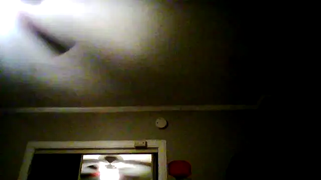 Snapshot of JezOne555 chatting on 13, 10, 2025 JezOne555 online show from 13, 10, 2025