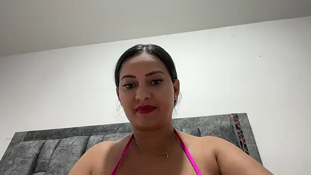 Snapshot of Sophia_copper chatting on 7, 10, 2025 Sophia copper online show from 7, 10, 2025
