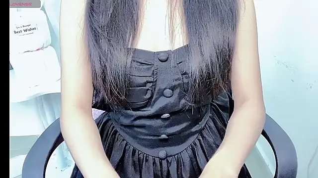 Snapshot of Mint2k chatting on 17, 12, 2025 Mint2k online show from 17, 12, 2025