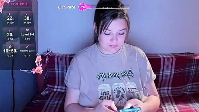 Snapshot of LinaElasm chatting on 21, 10, 2025 LinaElasm online show from 21, 10, 2025