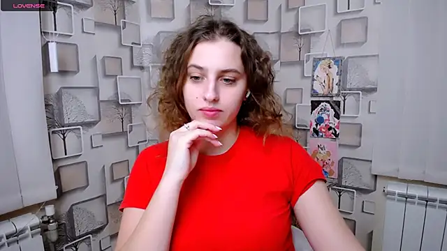 Snapshot of AmandaDimond_ chatting on 5, 12, 2025 AmandaDimond online show from 5, 12, 2025