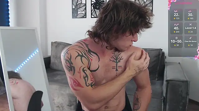 Snapshot of Brendan__Piks chatting on 7, 10, 2025 Brendan Piks online show from 7, 10, 2025