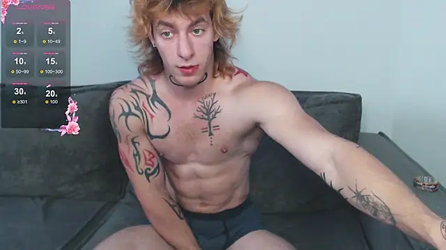 Snapshot of Brendan__Piks chatting on 14, 10, 2025 Brendan Piks online show from 14, 10, 2025