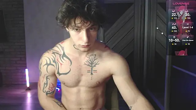 Snapshot of Brendan__Piks chatting on 5, 12, 2025 Brendan Piks online show from 5, 12, 2025