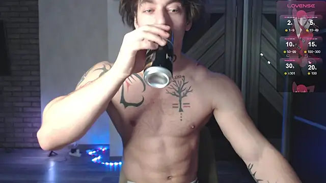 Snapshot of Brendan__Piks chatting on 21, 12, 2025 Brendan Piks online show from 21, 12, 2025