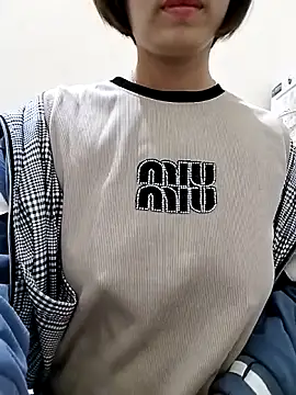 Snapshot of love_sexy090 chatting on 5, 11, 2025 love sexy090 online show from 5, 11, 2025