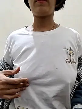 Snapshot of love_sexy090 chatting on 4, 12, 2025 love sexy090 online show from 4, 12, 2025