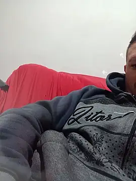 Suamulherfeliz online show from 17, 6, 2026