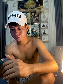 xshyboyx online show from 15, 10, 2025