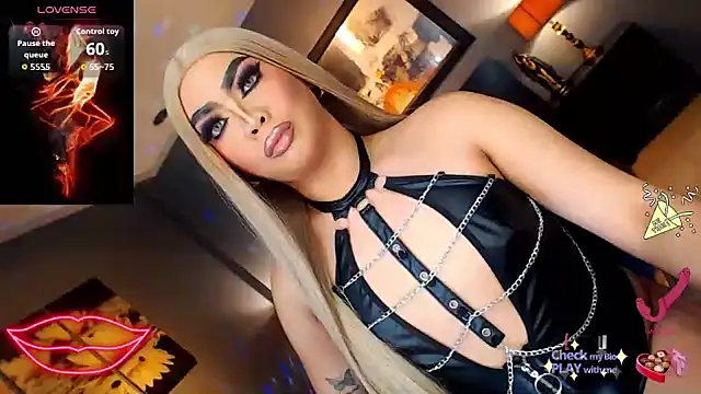 FridaHumphrey online show from 21, 10, 2025