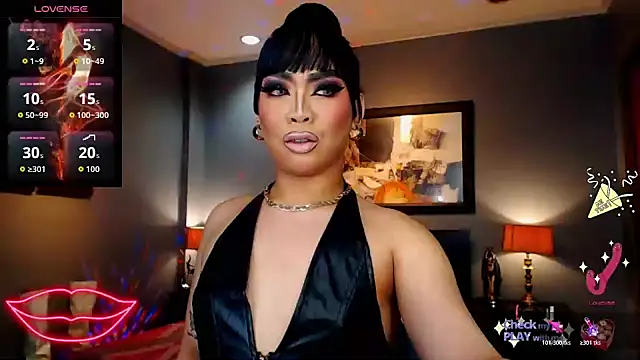 FridaHumphrey online show from 12, 11, 2025