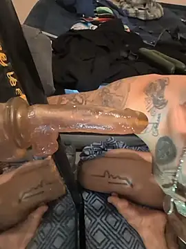 Snapshot of Cnutt310 chatting on 17, 12, 2025 Cnutt310 online show from 17, 12, 2025