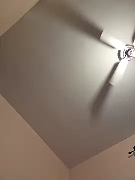 Snapshot of Cnutt310 chatting on 6, 1, 2026 Cnutt310 online show from 6, 1, 2026