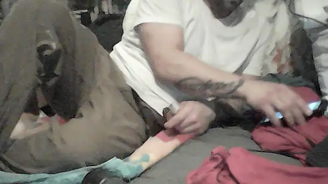 Snapshot of Twoslipperywhenwett chatting on 21, 11, 2025 Twoslipperywhenwett online show from 21, 11, 2025