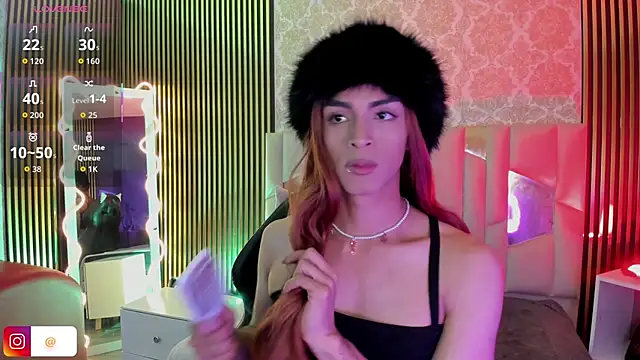 LIHIAN TAY online show from 9, 11, 2025