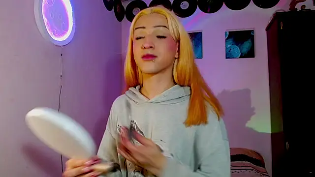 Snapshot of meghan_devil_ chatting on 4, 12, 2025 meghan devil online show from 4, 12, 2025