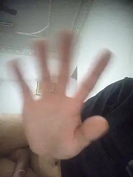 Snapshot of aA737y chatting on 12, 10, 2025 aA737y online show from 12, 10, 2025