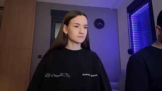 Snapshot of TenDouble chatting on 30, 11, 2025 TenDouble online show from 30, 11, 2025