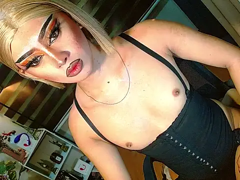 Snapshot of Queen_yasii_88 chatting on 15, 4, 2026 Queen yasii 88 online show from 15, 4, 2026