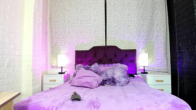 Zamara Kleii online show from 6, 1, 2026