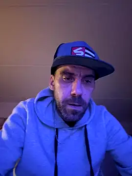 Snapshot of thepenisher777 chatting on 20, 12, 2025 thepenisher777 online show from 20, 12, 2025