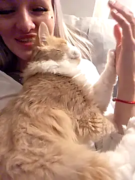 KateMonroe online show from 15, 12, 2025